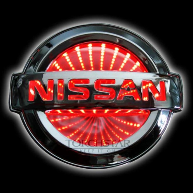 3D эмблема NISSAN 11,7*10 (красный)