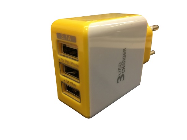 Адаптер питания 3 USB выхода 220V WF-772 желтый