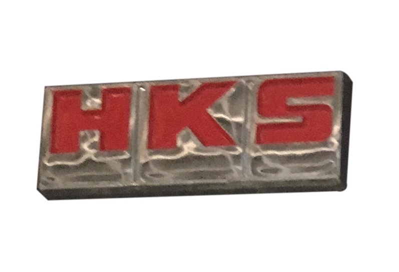 Надпись HKS красный EBL-206 (130)