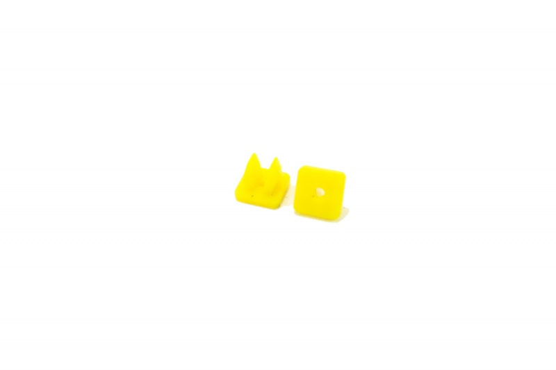 Клипсы автомобильные К-024 (100шт) (h-1,3 см., ø 11мм) желтые