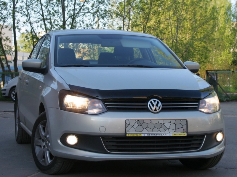 Дефлектор капота SIM Volkswagen Polo,хб/сд, 09-/10-