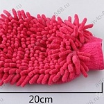 Варежка для протирки авто из микрофибры. Цвет розовый