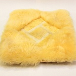 Подушка мех натуральный на сидение (желтая)